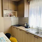 Eliona דירה *