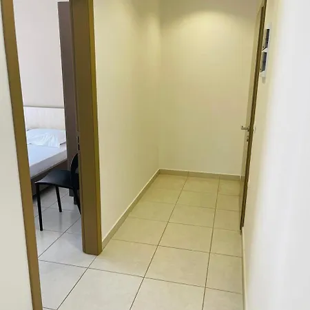 شقة Eliona ساراندا