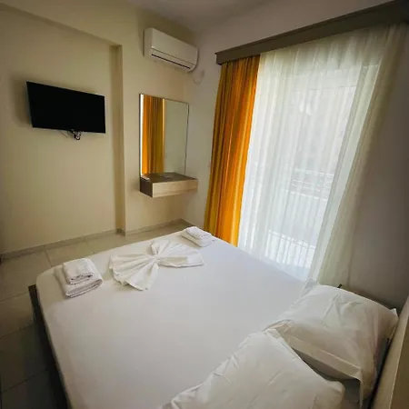 Eliona Apartment *